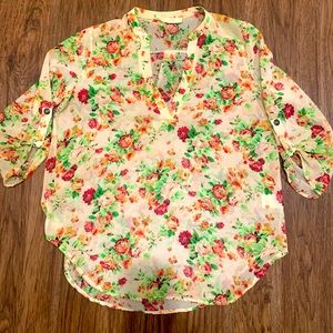 Lush polyester button tab tunic